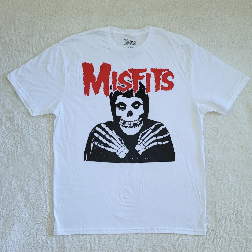 Misfits'🤪 Skeletal🦴 Crimson♥️ Ghost👻 Graphic Tee👕 - NWOT - Picture 9 of 11